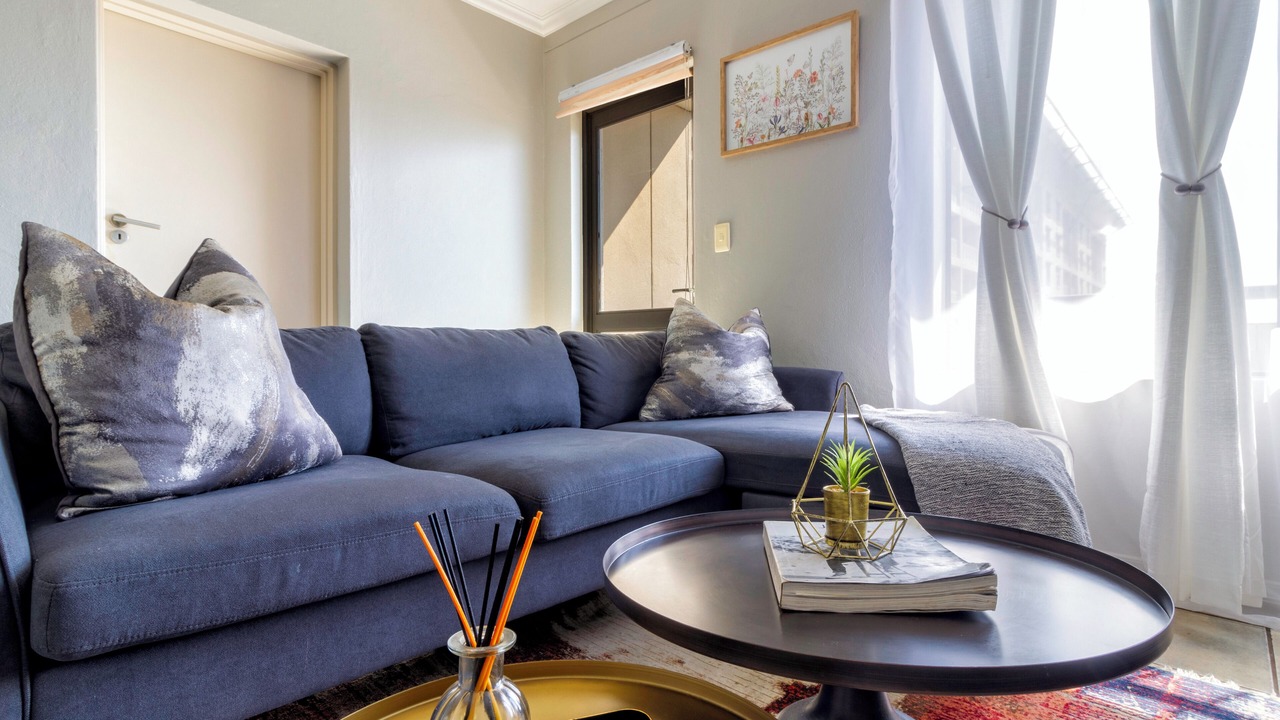 Photo of Livingroom in Greater Johannesburg Metropolitan Area