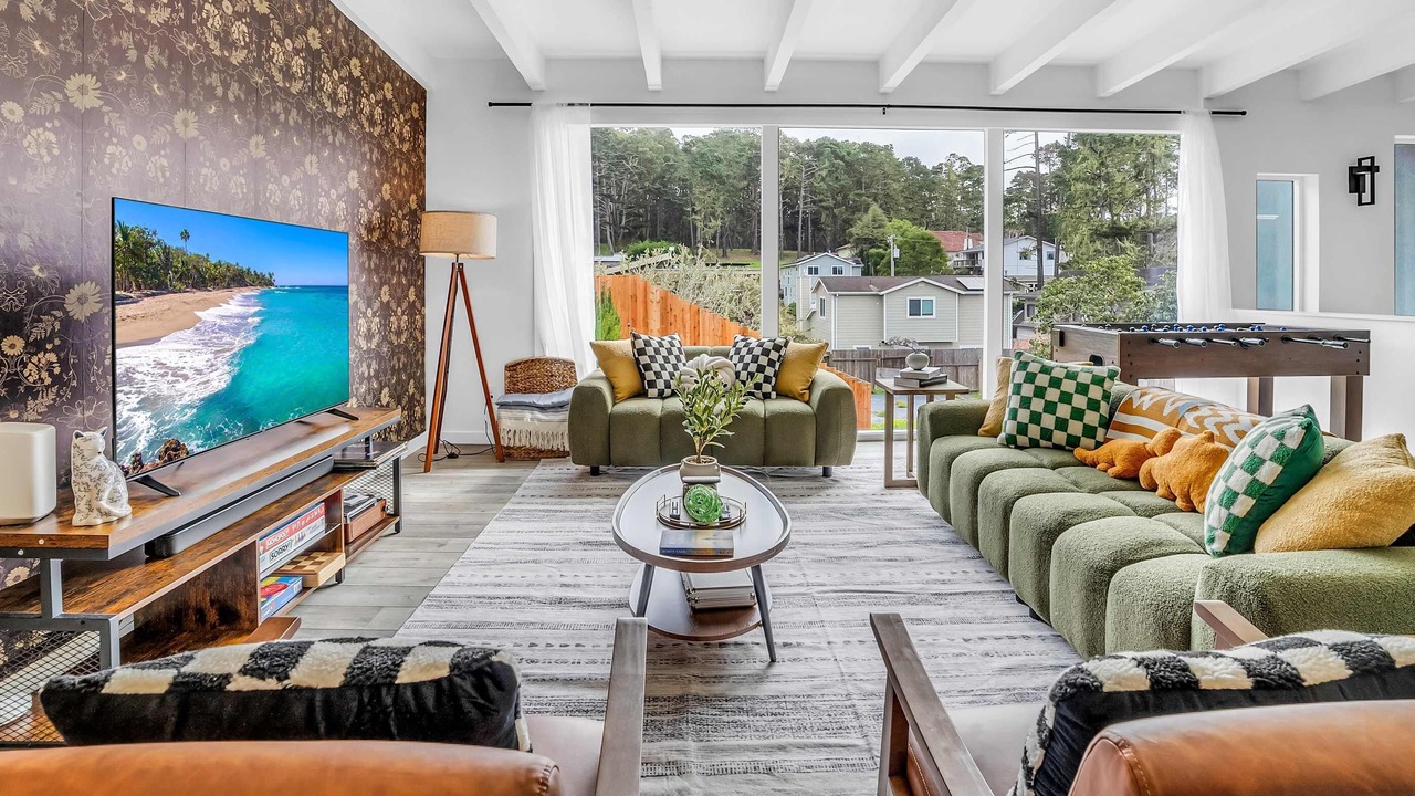 Photo of Livingroom in Montara