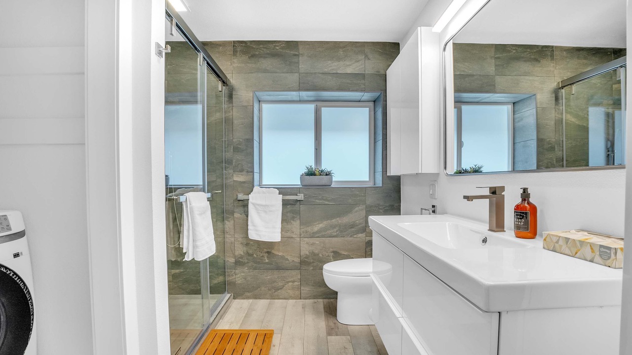 Photo of Bathroom in Montara