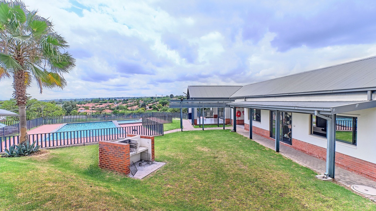 Photo of Patio Balcony in Greater Johannesburg Metropolitan Area