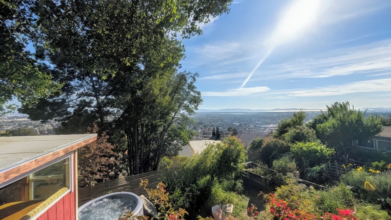 Photo of Outdoor in Oakland