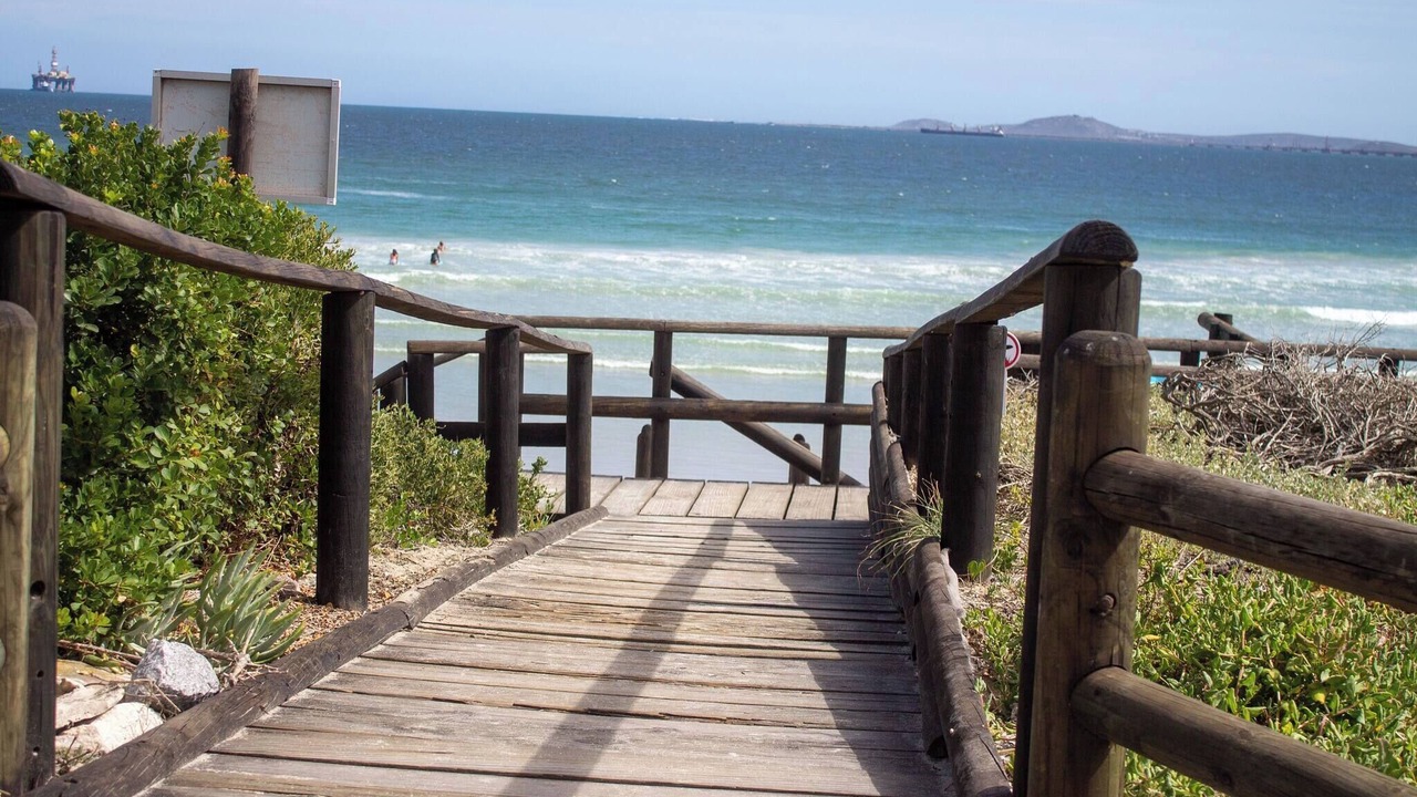 Photo of Others in Paradise Beach