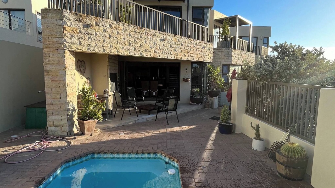 Photo of Outdoor in Calypso Beach
