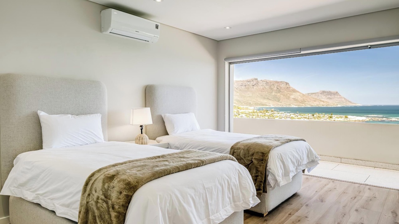 Photo of Bedroom in Bantry Bay