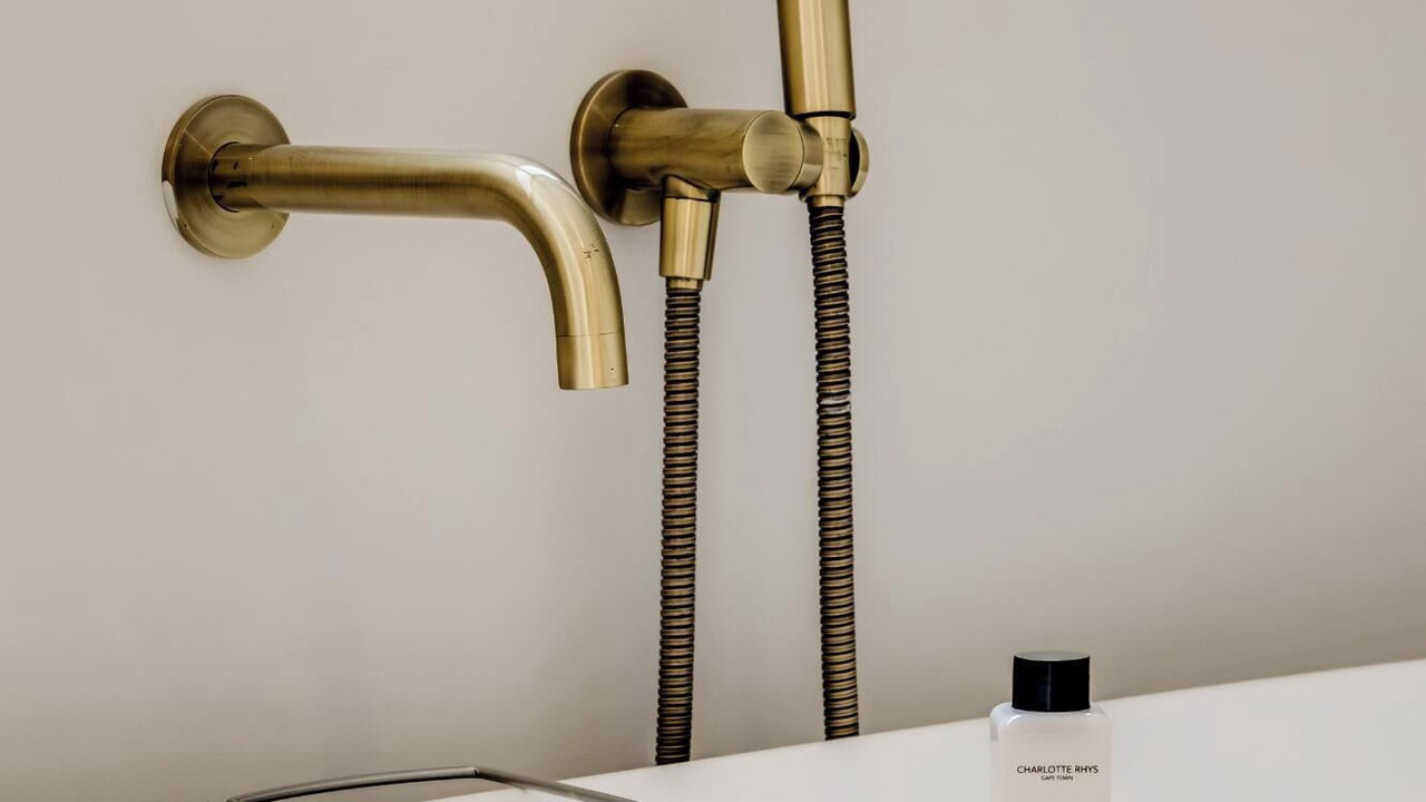 Photo of Bathroom in Bantry Bay