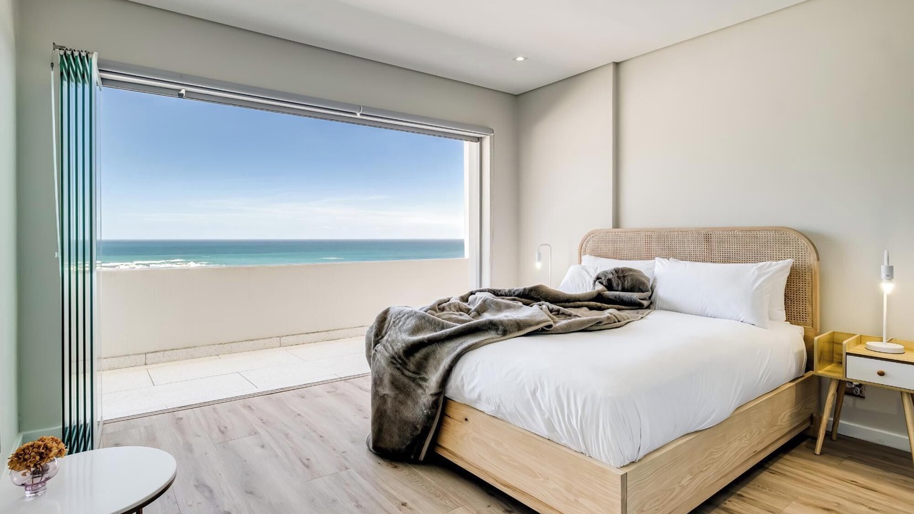 Photo of Bedroom in Bantry Bay