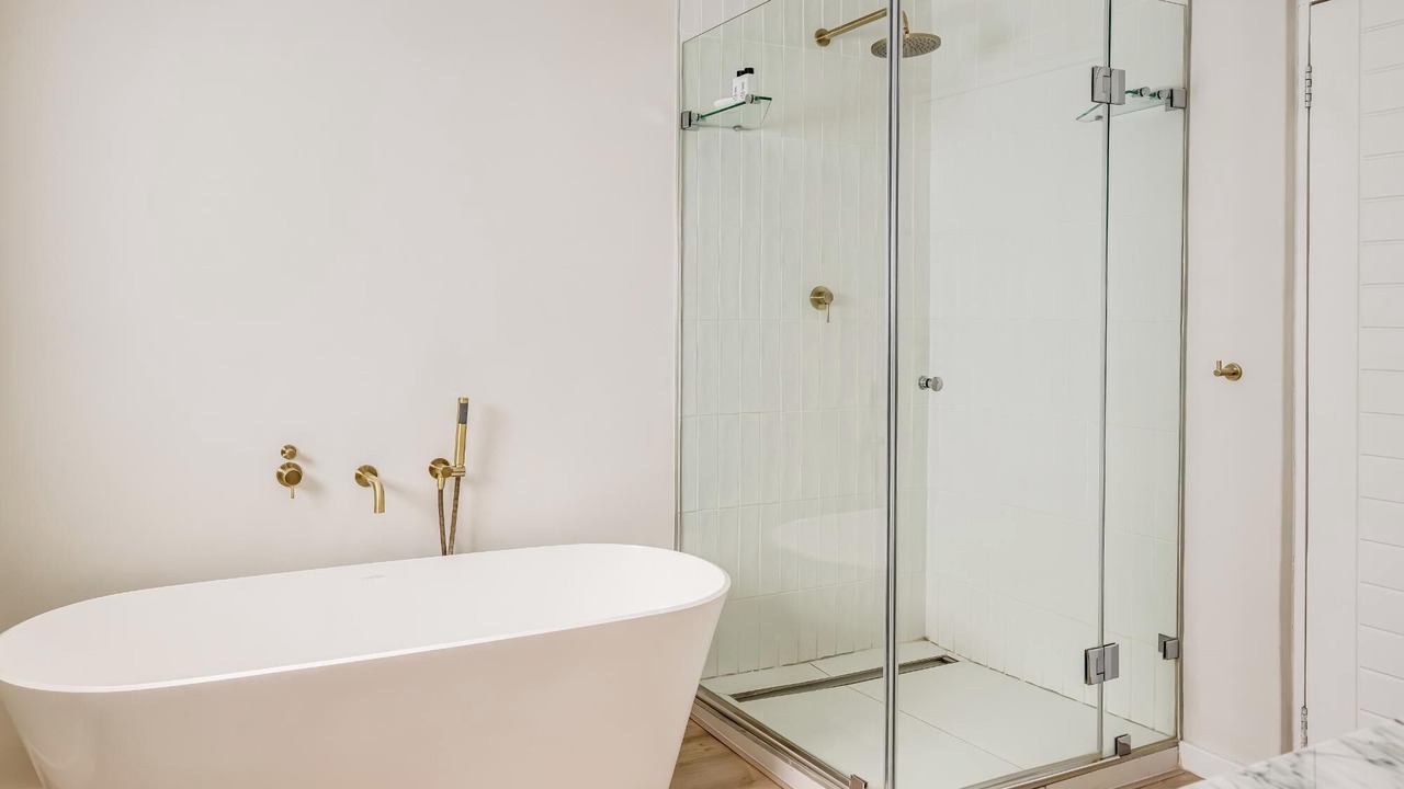 Photo of Bathroom in Bantry Bay