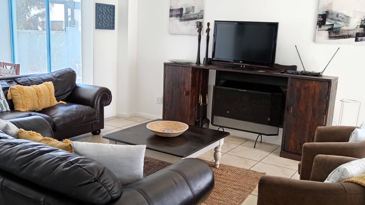 Photo of Livingroom in Calypso Beach