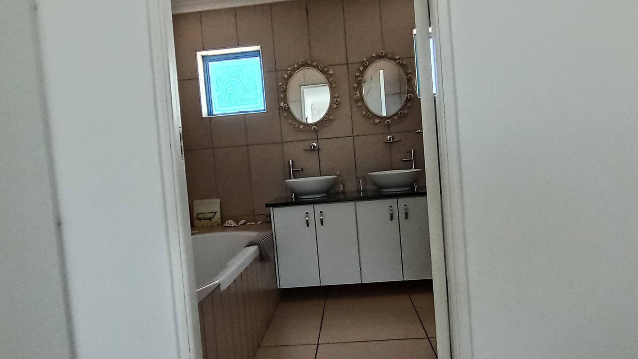 Photo of Bathroom in Calypso Beach