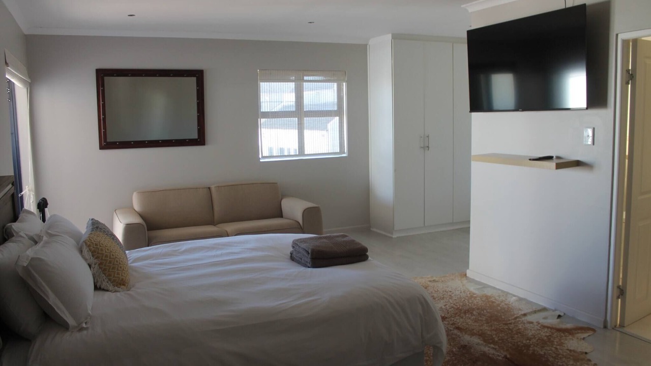 Photo of Bedroom in Calypso Beach