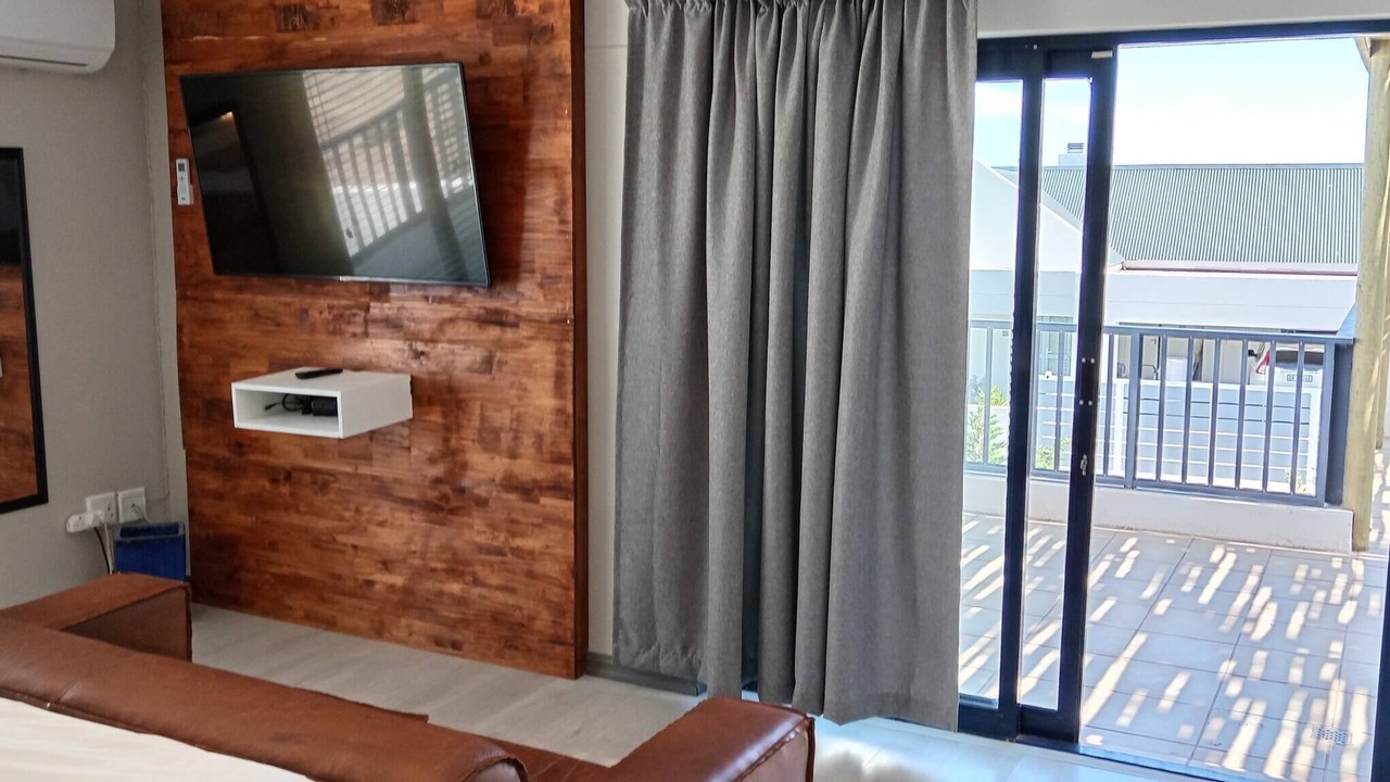 Photo of Bedroom in Calypso Beach