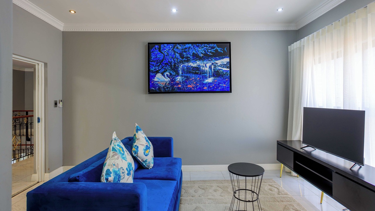 Photo of Livingroom in Northcliff