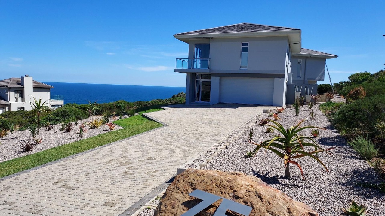 Photo of Outdoor in Pinnacle Point