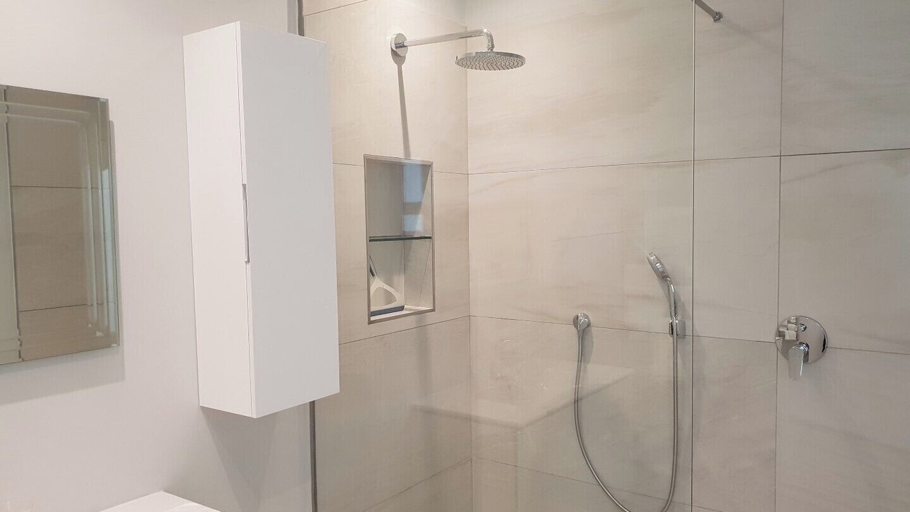 Photo of Bathroom in Lakeside