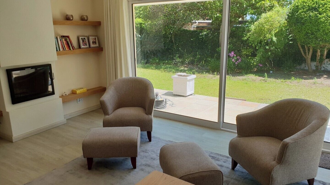 Photo of Livingroom in Lakeside
