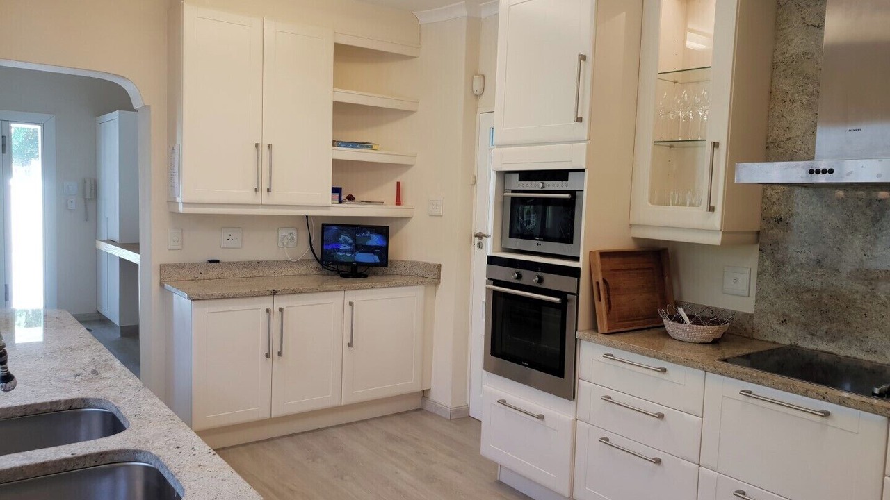 Photo of Kitchen in Lakeside