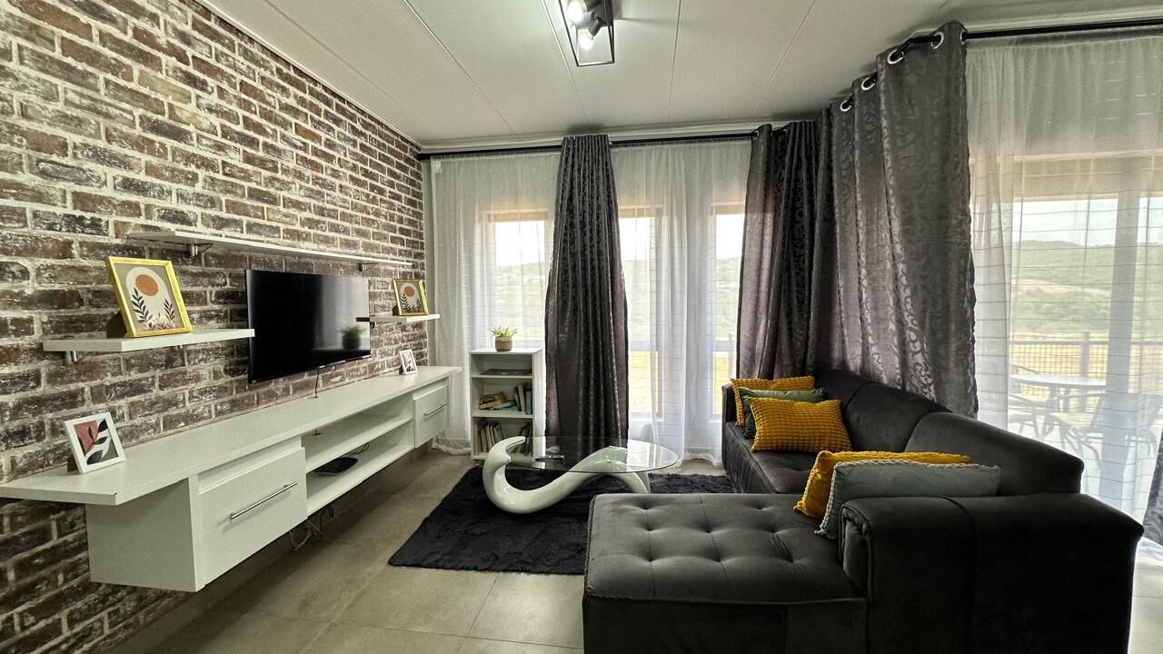 Photo of Livingroom in Nelspruit