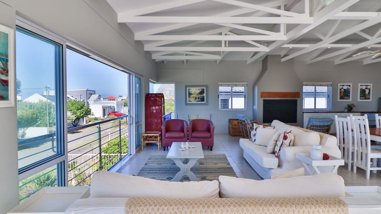 Photo of Livingroom in Kleinmond