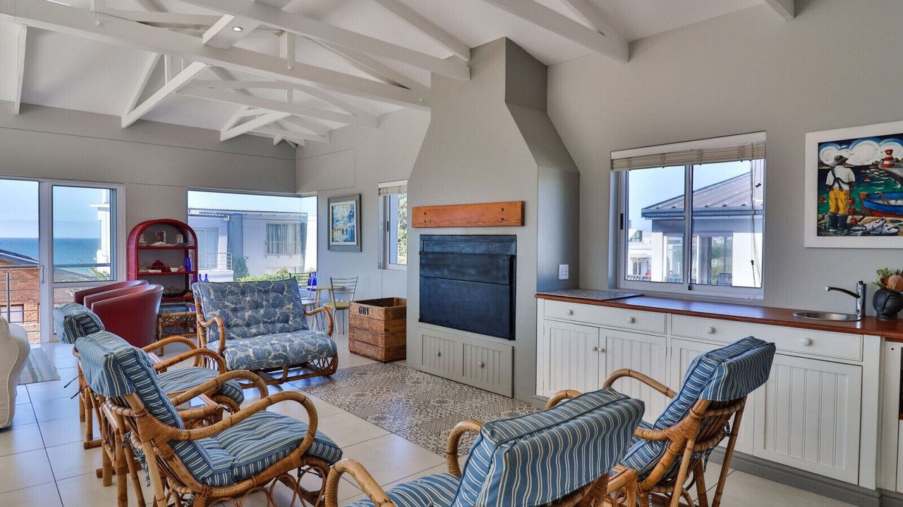 Photo of Livingroom in Kleinmond