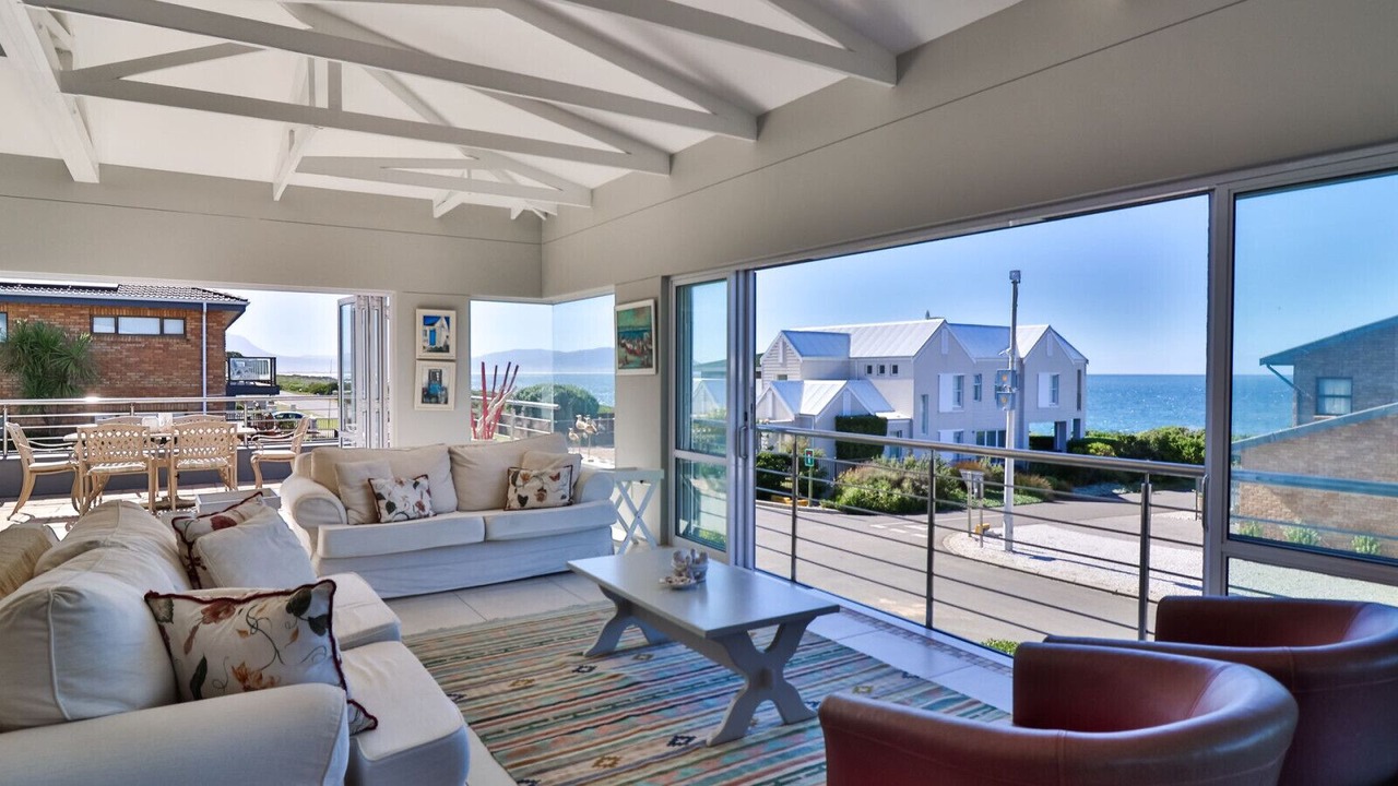 Photo of Livingroom in Kleinmond