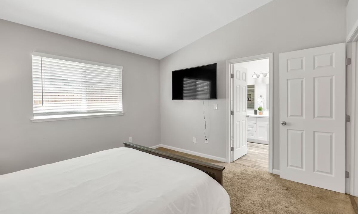 Photo of Bedroom in Sacramento