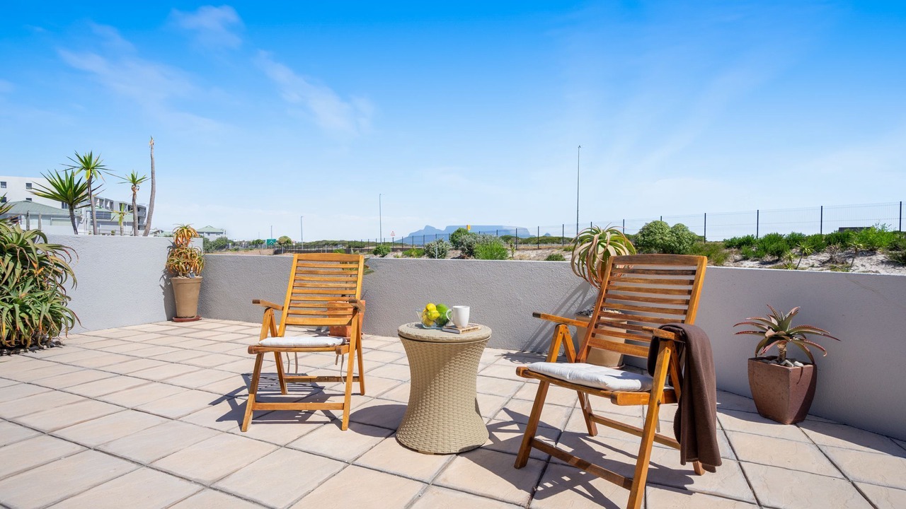 Photo of Patio Balcony in Big Bay