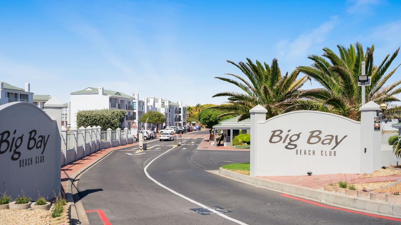 Photo of Others in Big Bay