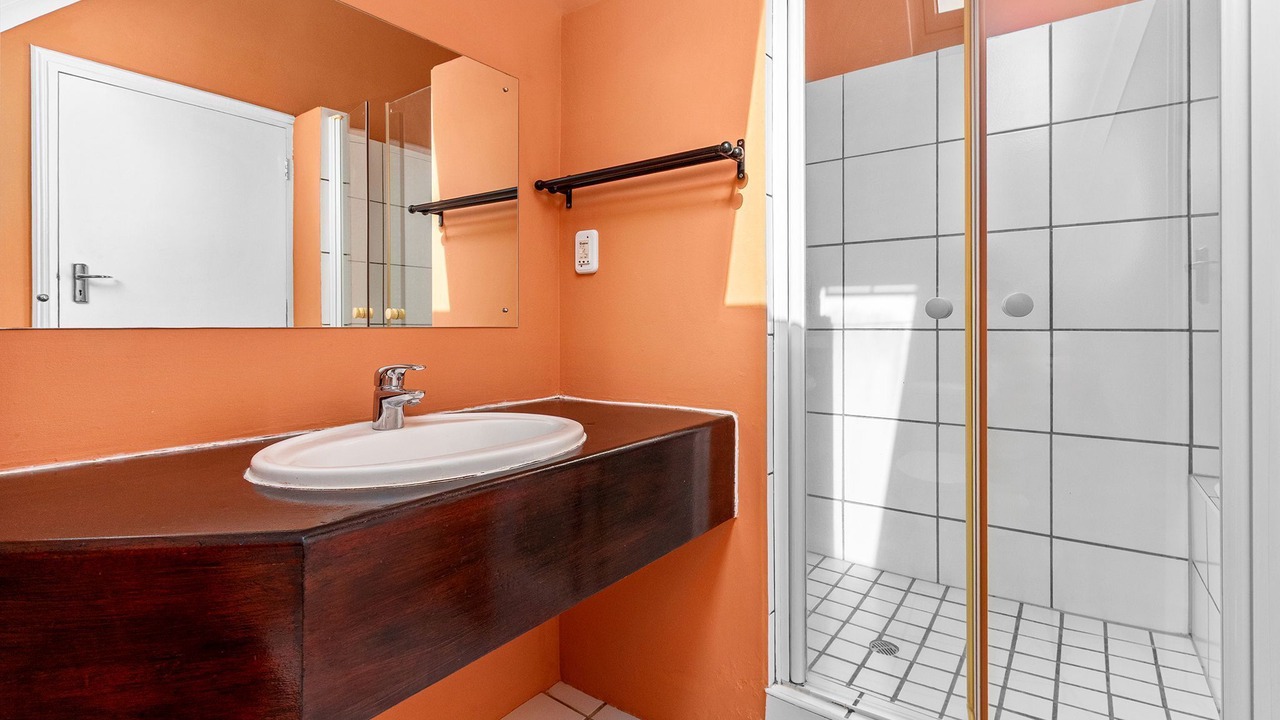 Photo of Bathroom in Helderberg Rural