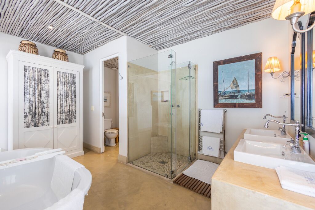 Photo of Bathroom in Plettenberg Bay