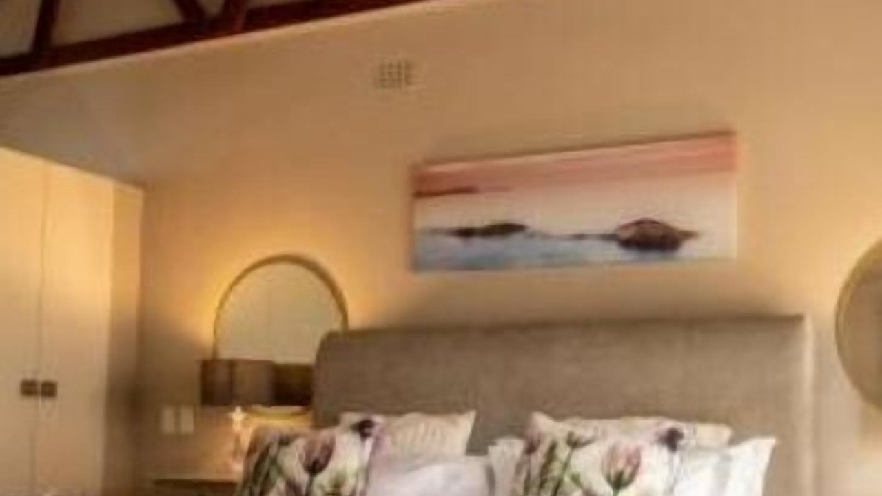 Photo of Bedroom in Lakeside