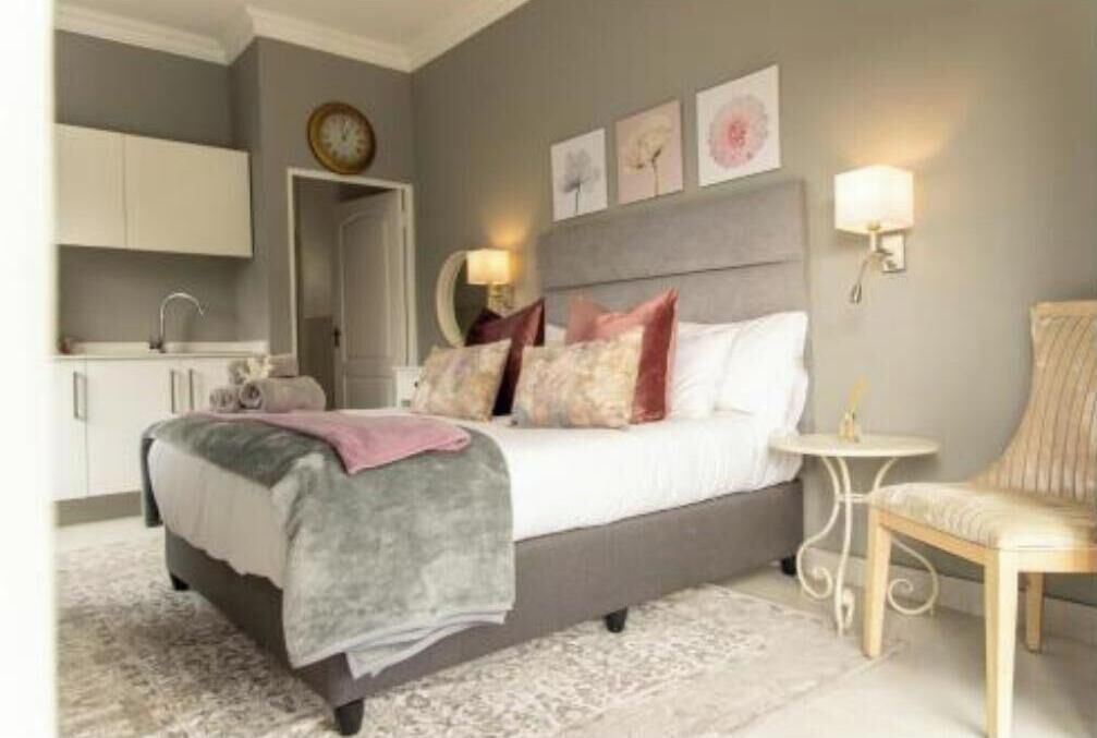 Photo of Bedroom in Lakeside