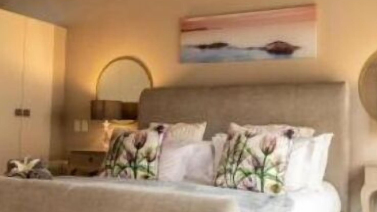 Photo of Bedroom in Lakeside