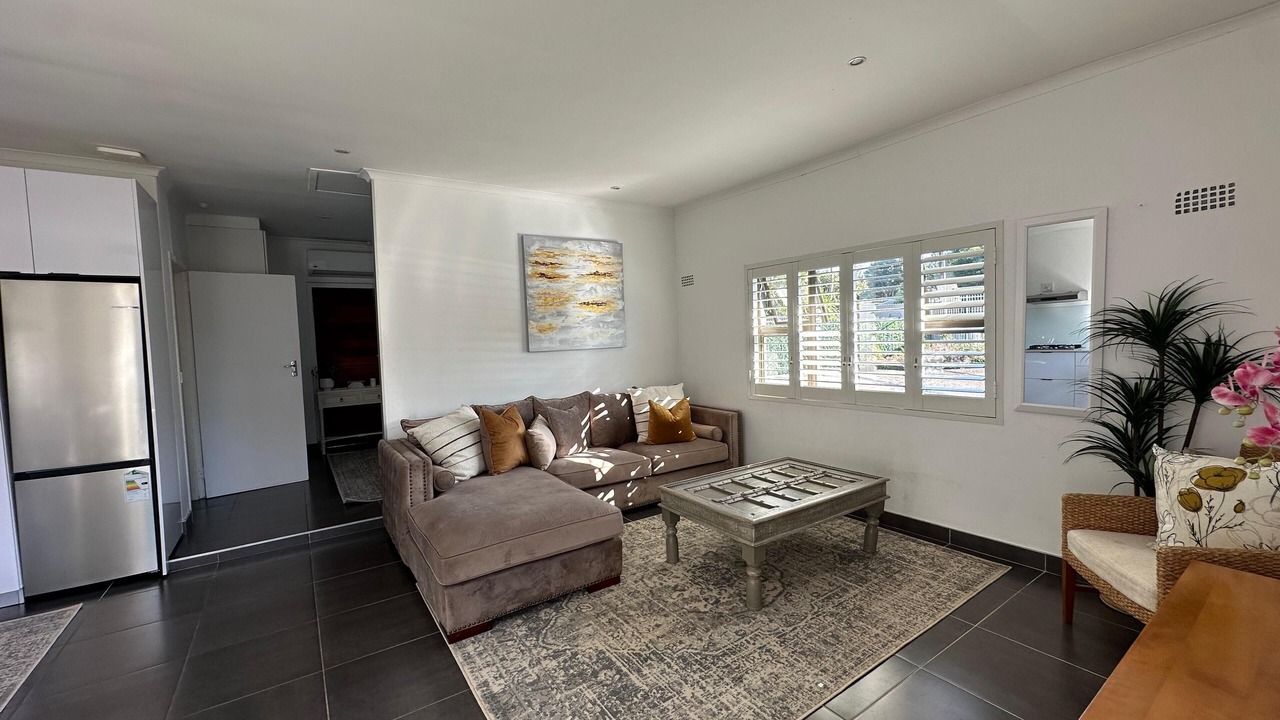 Photo of Livingroom in Lakeside