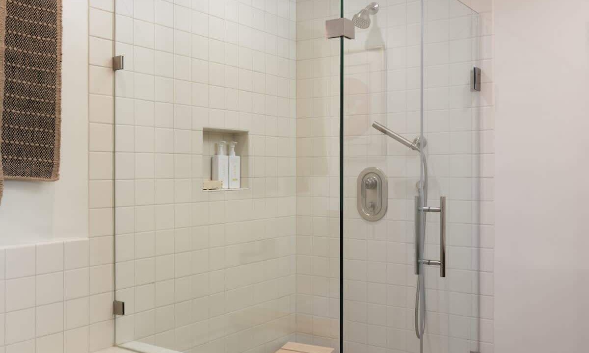 Photo of Bathroom in Upper Rockridge