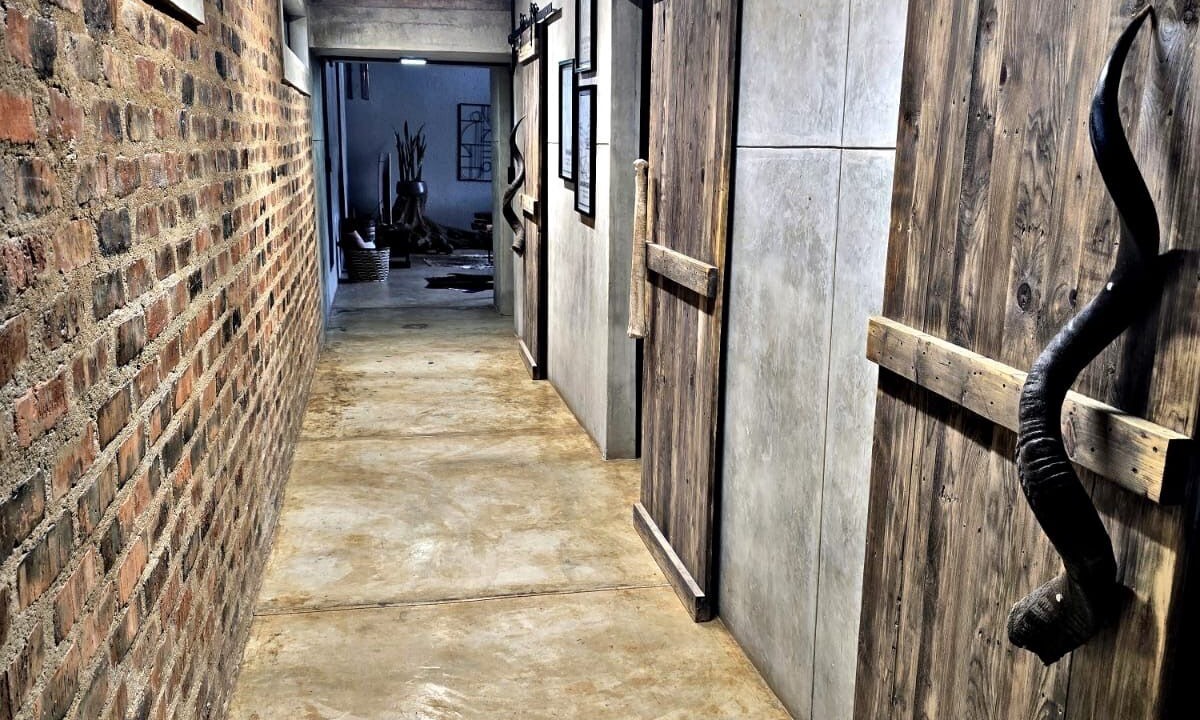 Photo of Livingroom in Nelspruit