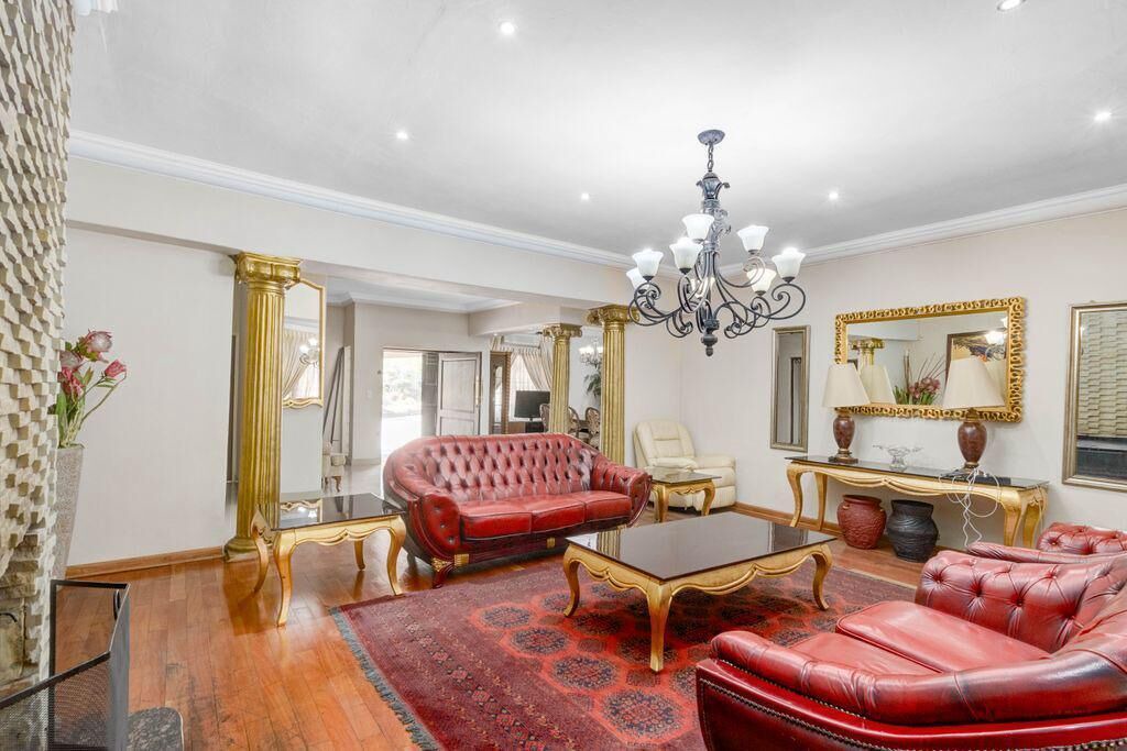 Photo of Livingroom in Greater Johannesburg Metropolitan Area