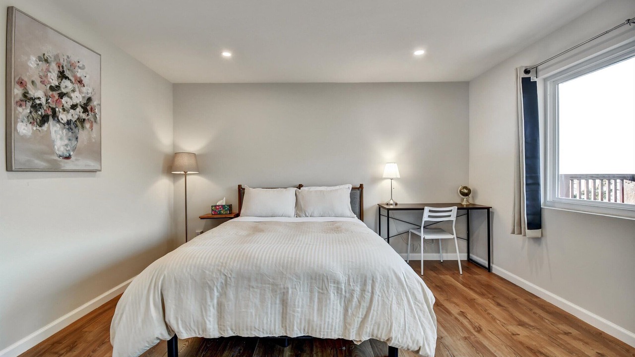 Photo of Bedroom in Sharp Park