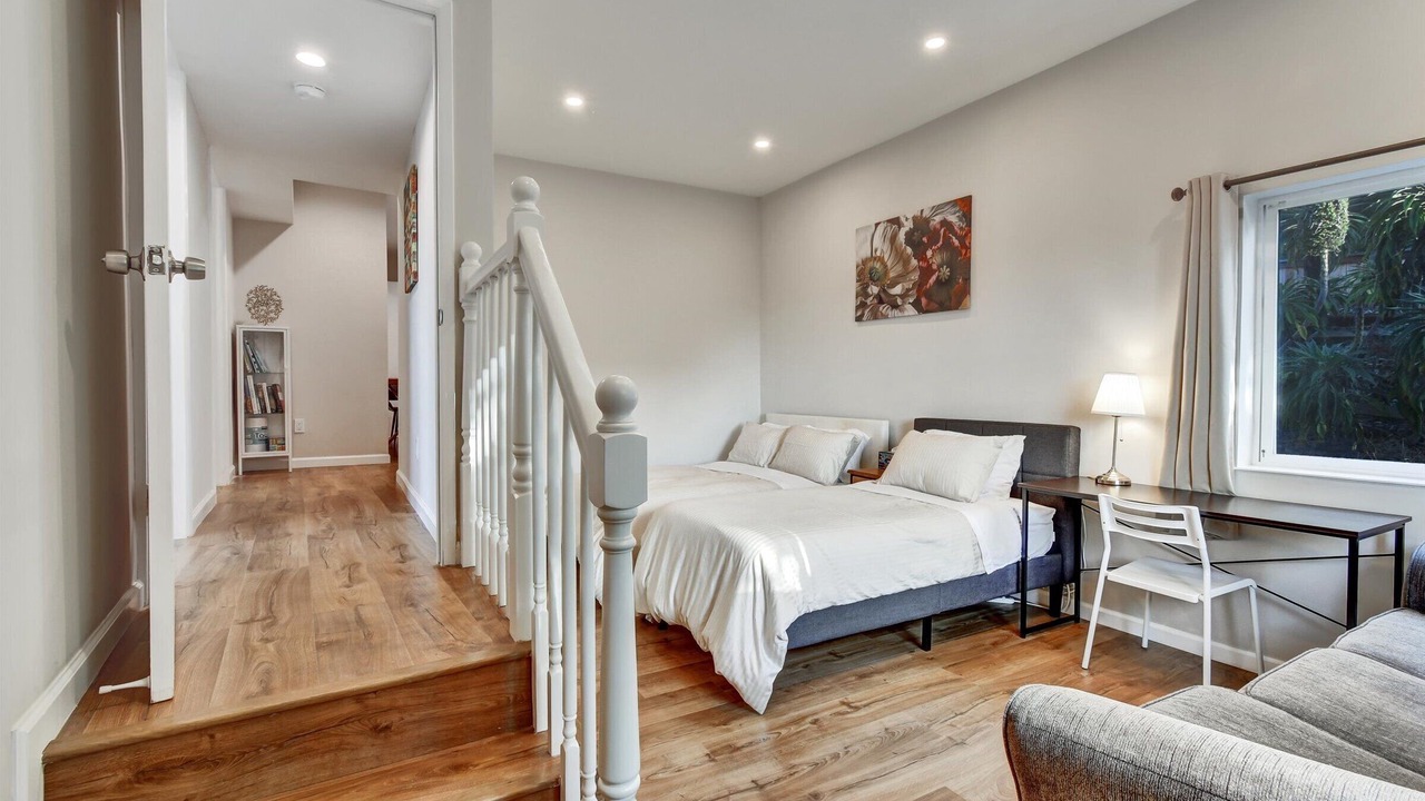 Photo of Bedroom in Sharp Park
