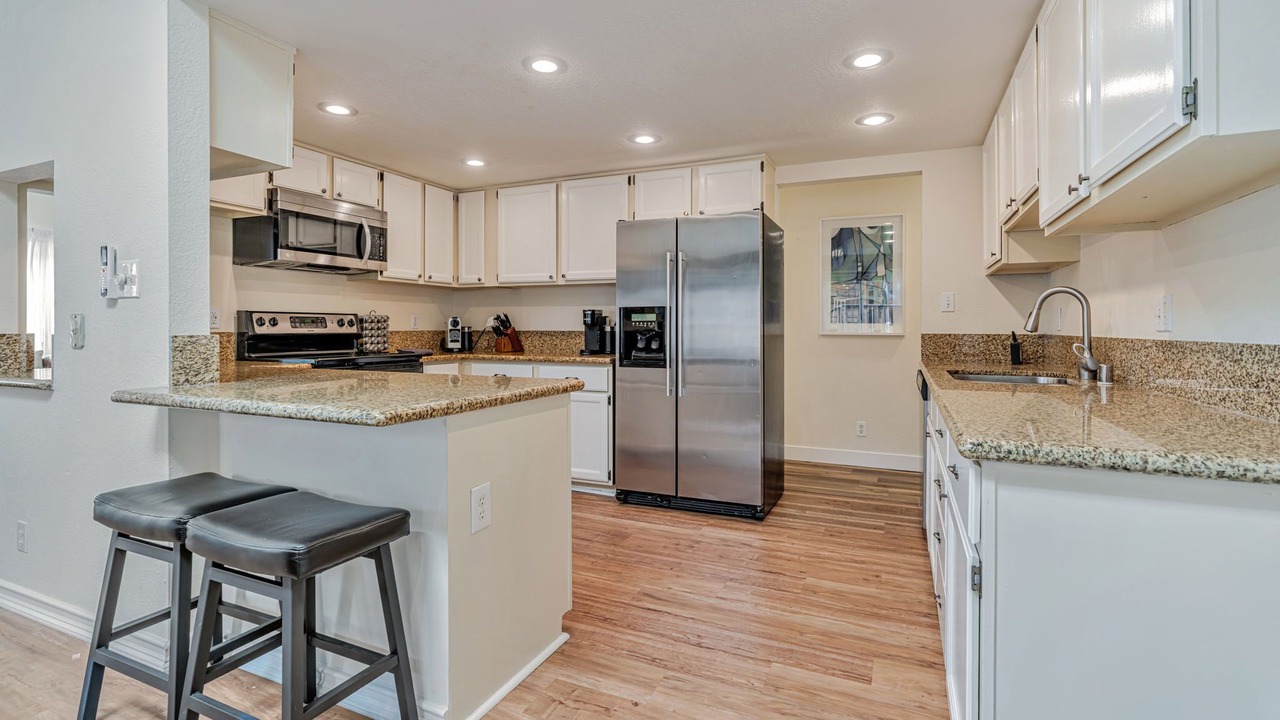 Photo of Kitchen in El Granada