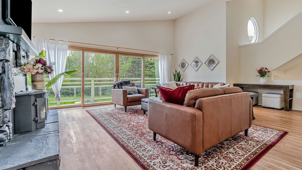 Photo of Livingroom in El Granada