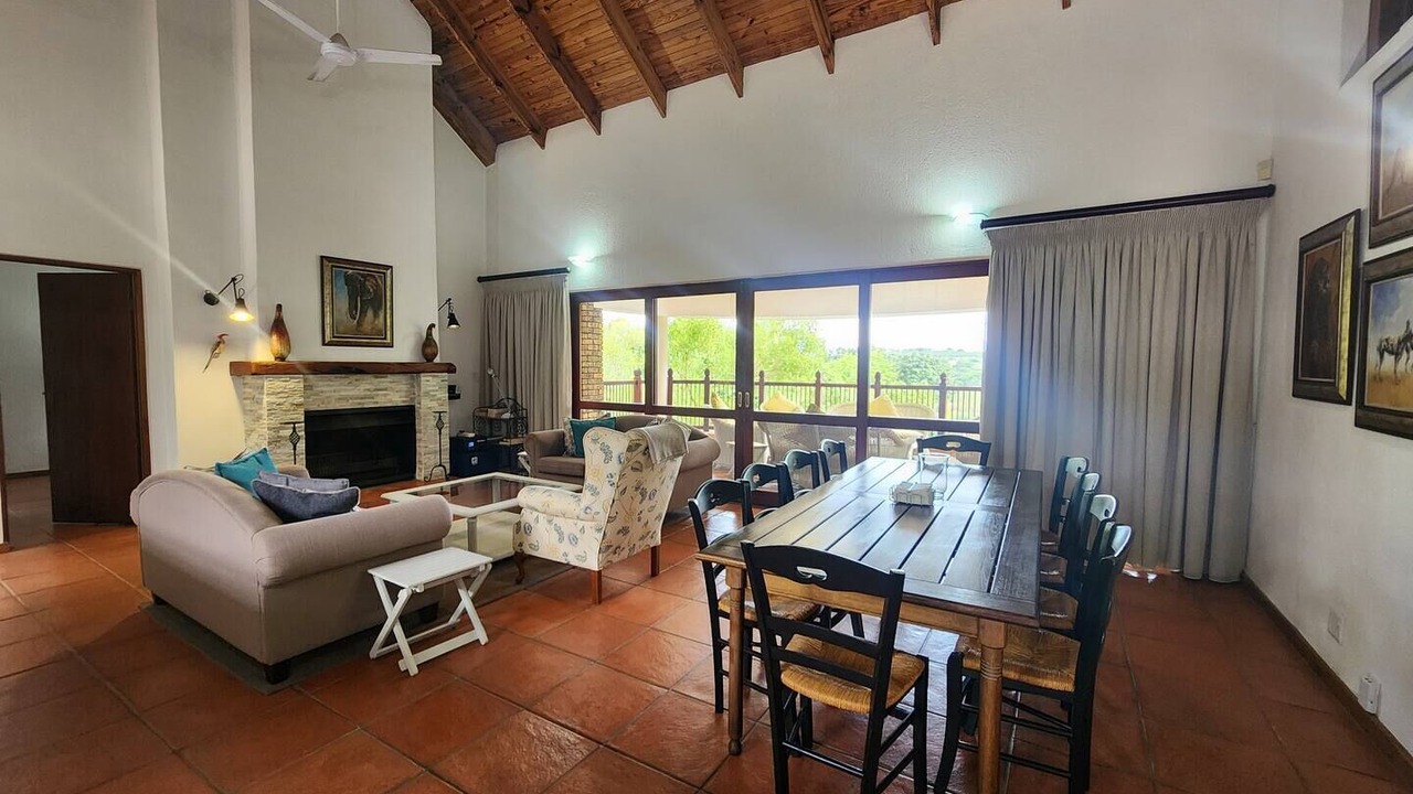 Photo of Livingroom in White River