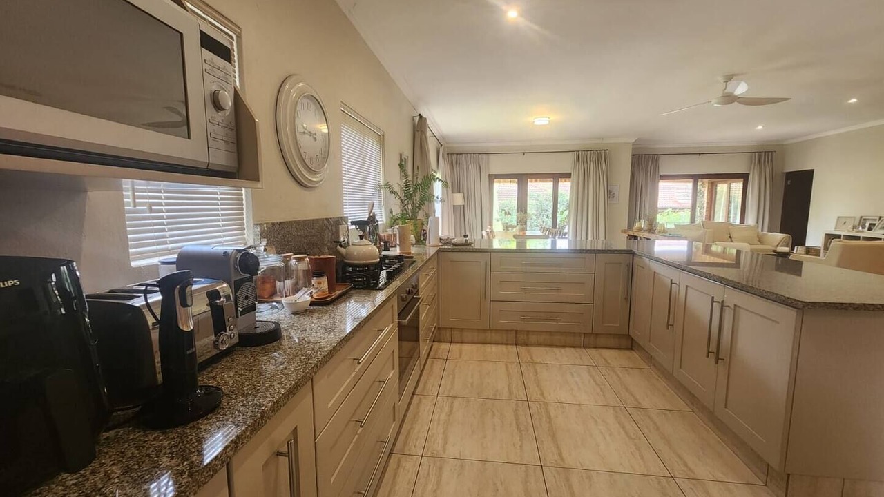 Photo of Kitchen in White River