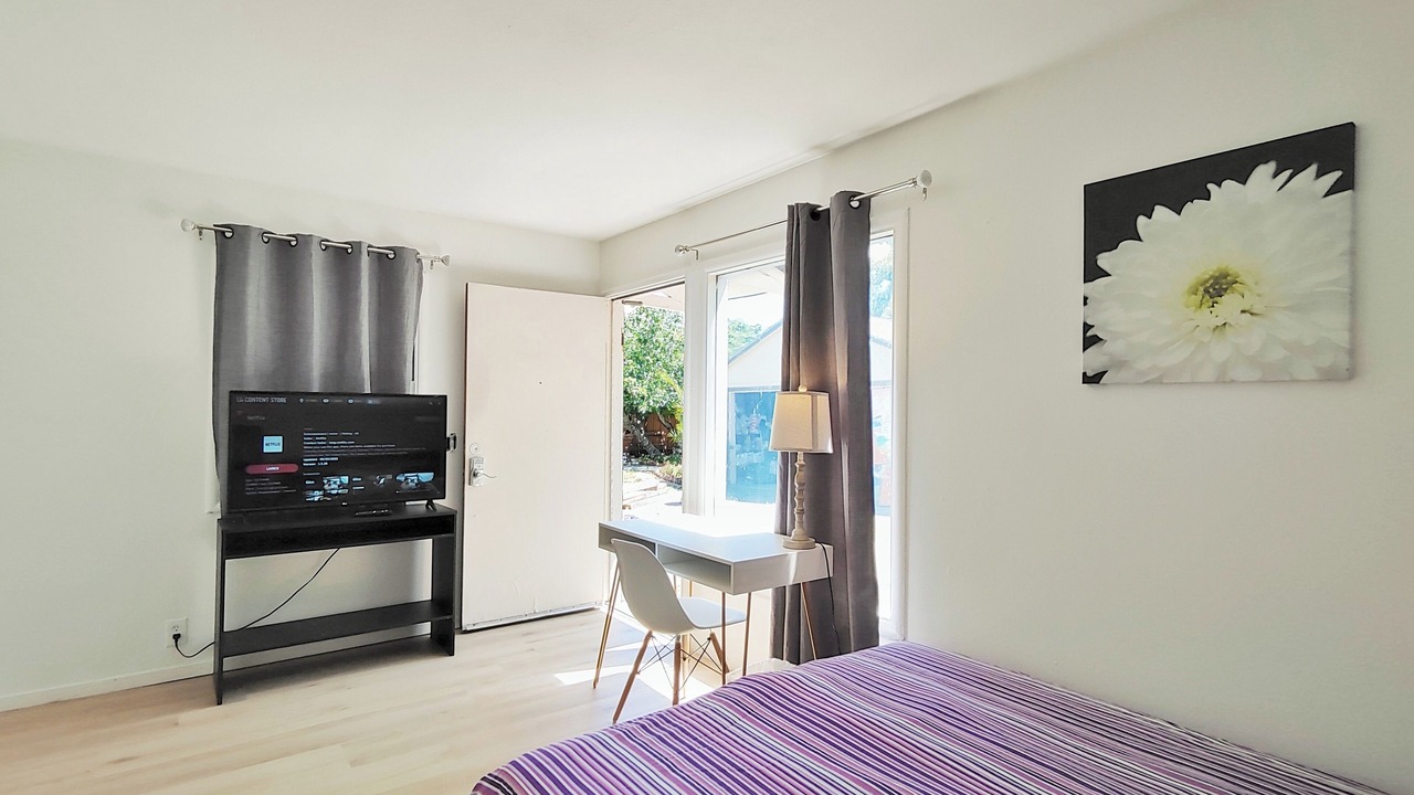 Photo of Bedroom in Redwood City