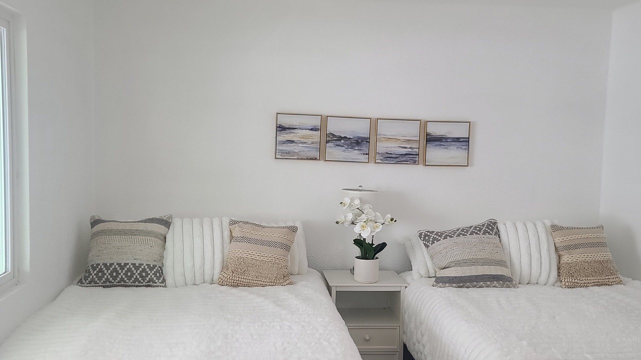 Photo of Bedroom in Lakeport