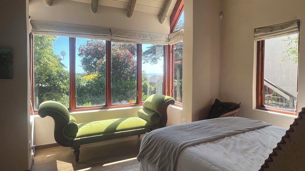 Photo of Bedroom in Noordhoek