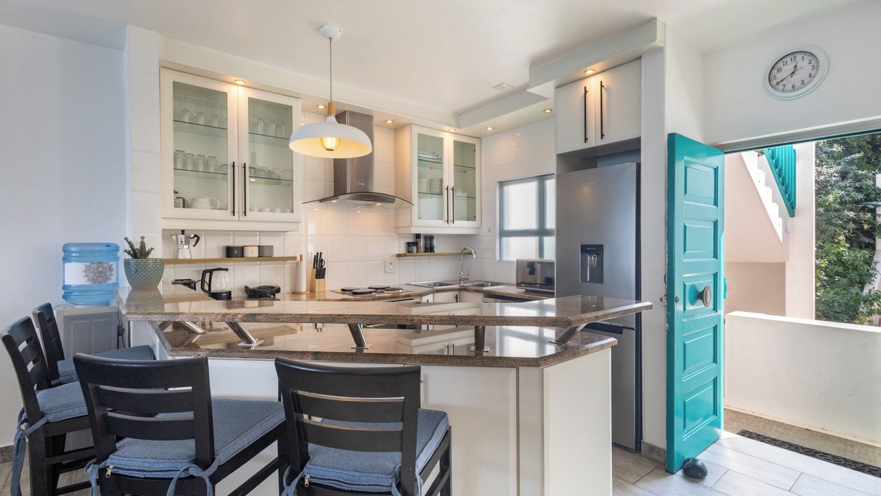 Photo of Kitchen in Shaka's Rock