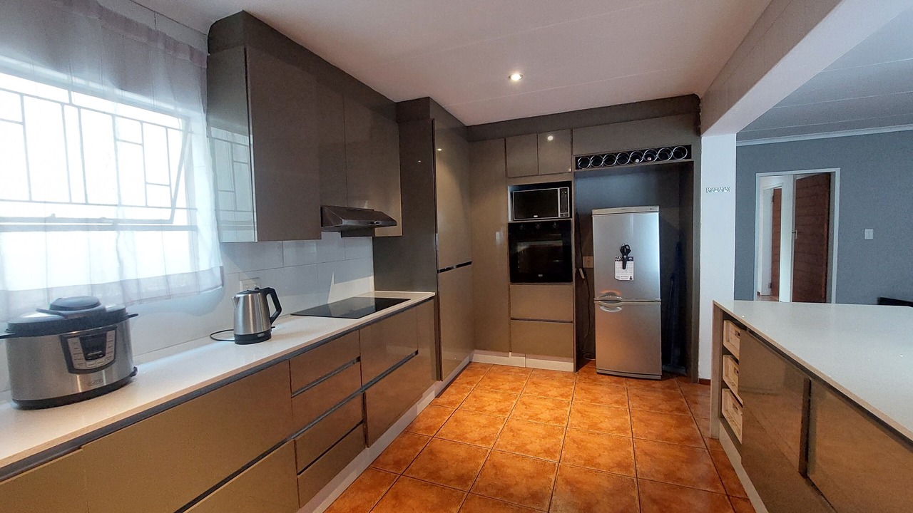 Photo of Kitchen in Greater Johannesburg Metropolitan Area