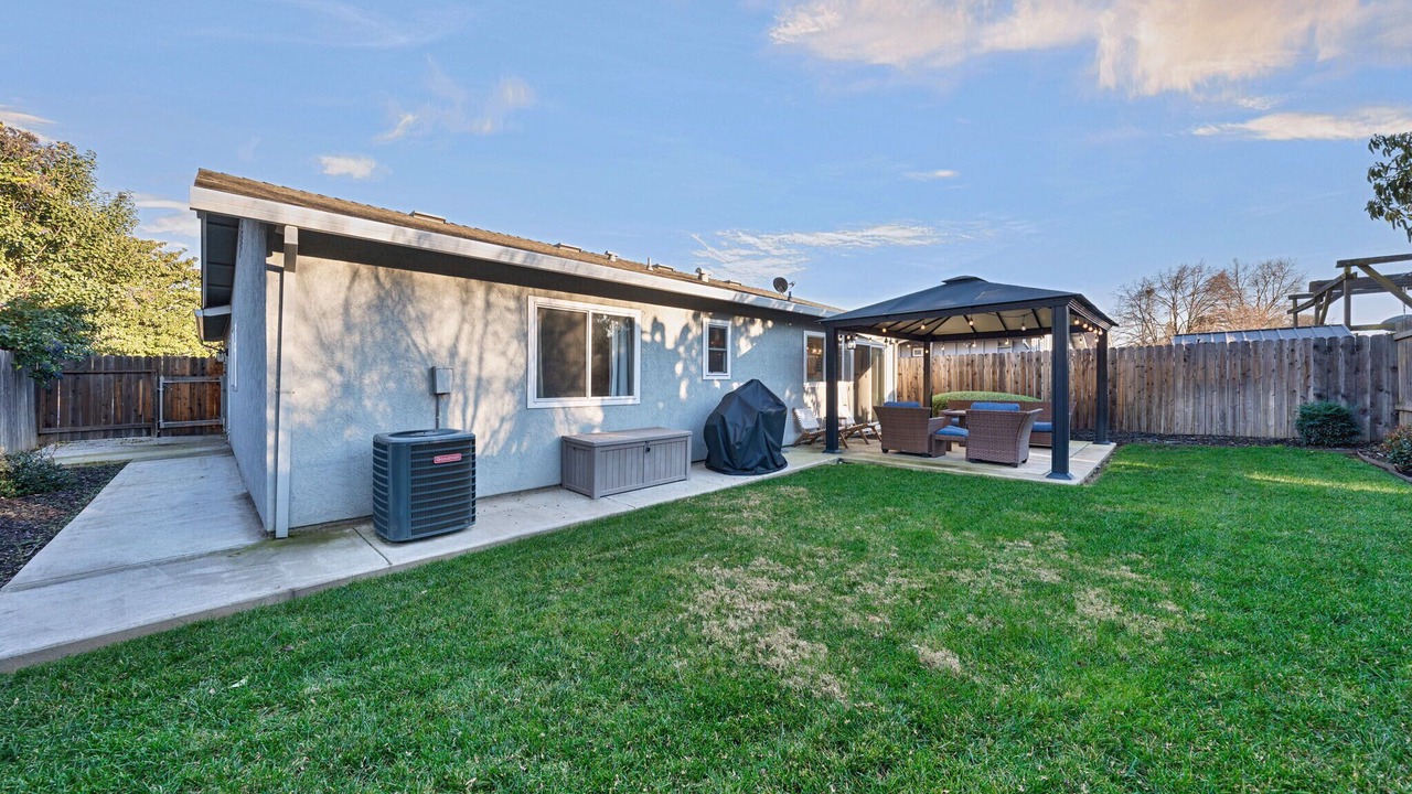 Photo of Patio Balcony in South Natomas