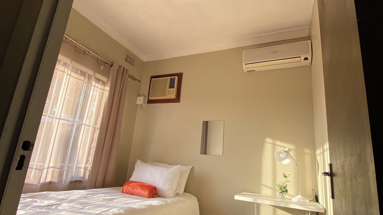 Photo of Bedroom in Berea
