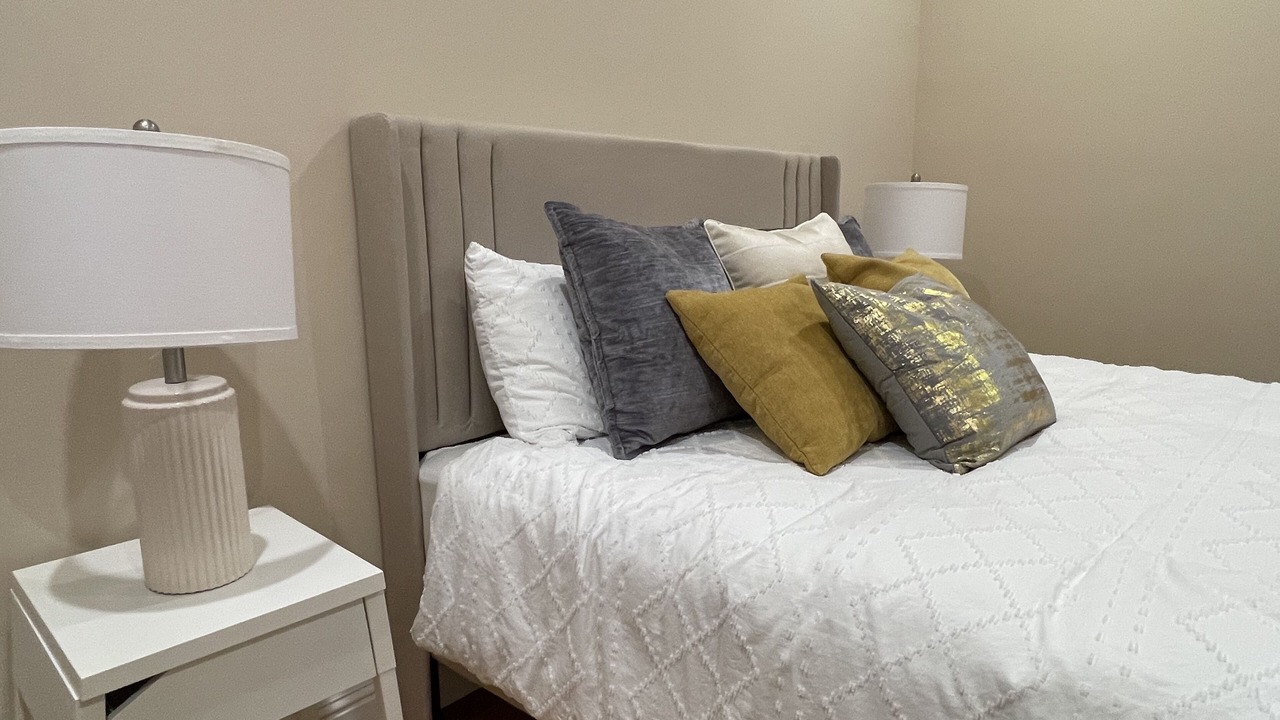 Photo of Bedroom in Visitacion Valley